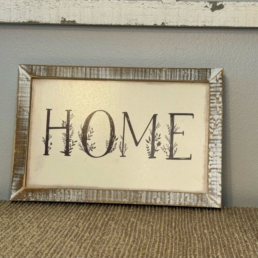 🌸Hobby Lobby Brown and Cream HOME Sign🏠